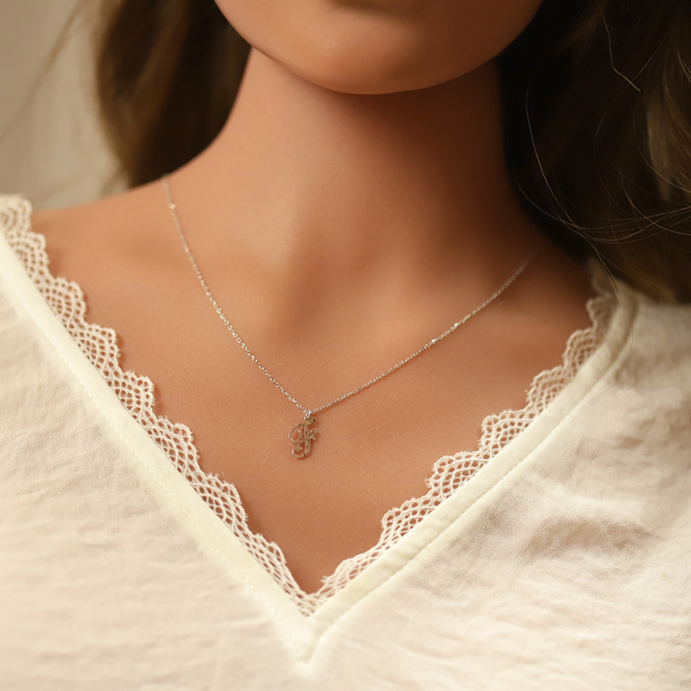 Collier en argent rhodi chane avec pendentif lettre anglaise F diamante longueur 40+4cm - Vue 20