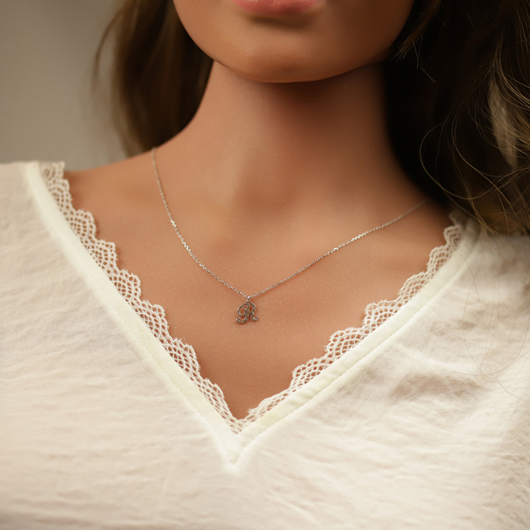 Collier en argent rhodi chane avec pendentif lettre anglaise R diamante longueur 40+4cm - Vue 20