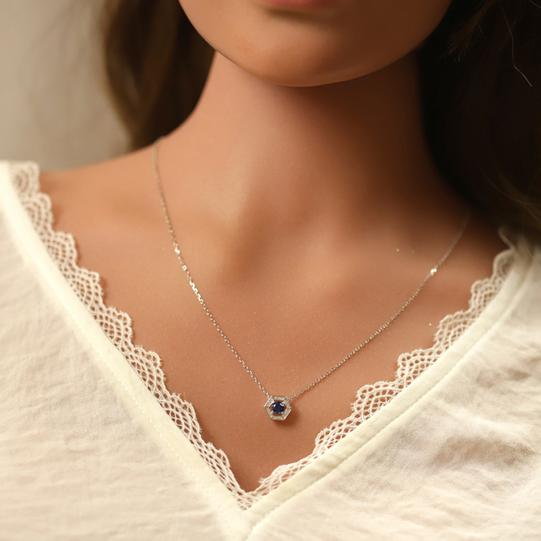 Collier en argent rhodi pendentif oxyde bleu et contour oxydes blancs 42+3cm - Vue 20