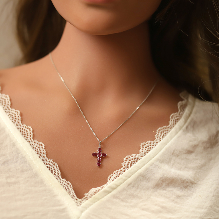 Collier en argent rhodi pendentif croix avec oxydes rouges 38+5cm - Vue 20