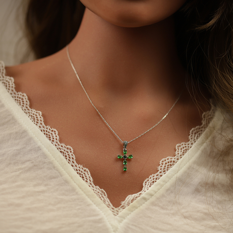 Collier argent dor pendentif croix oxydes vert rglable 38  43cm - Vue 20